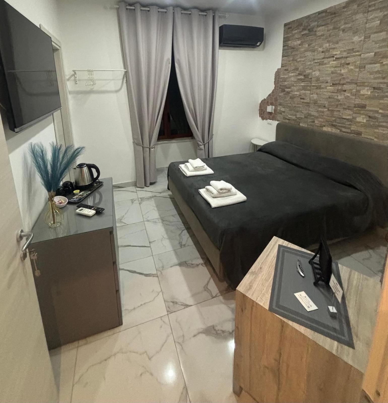 B&B Alla Stazione Νάπολη Εξωτερικό φωτογραφία